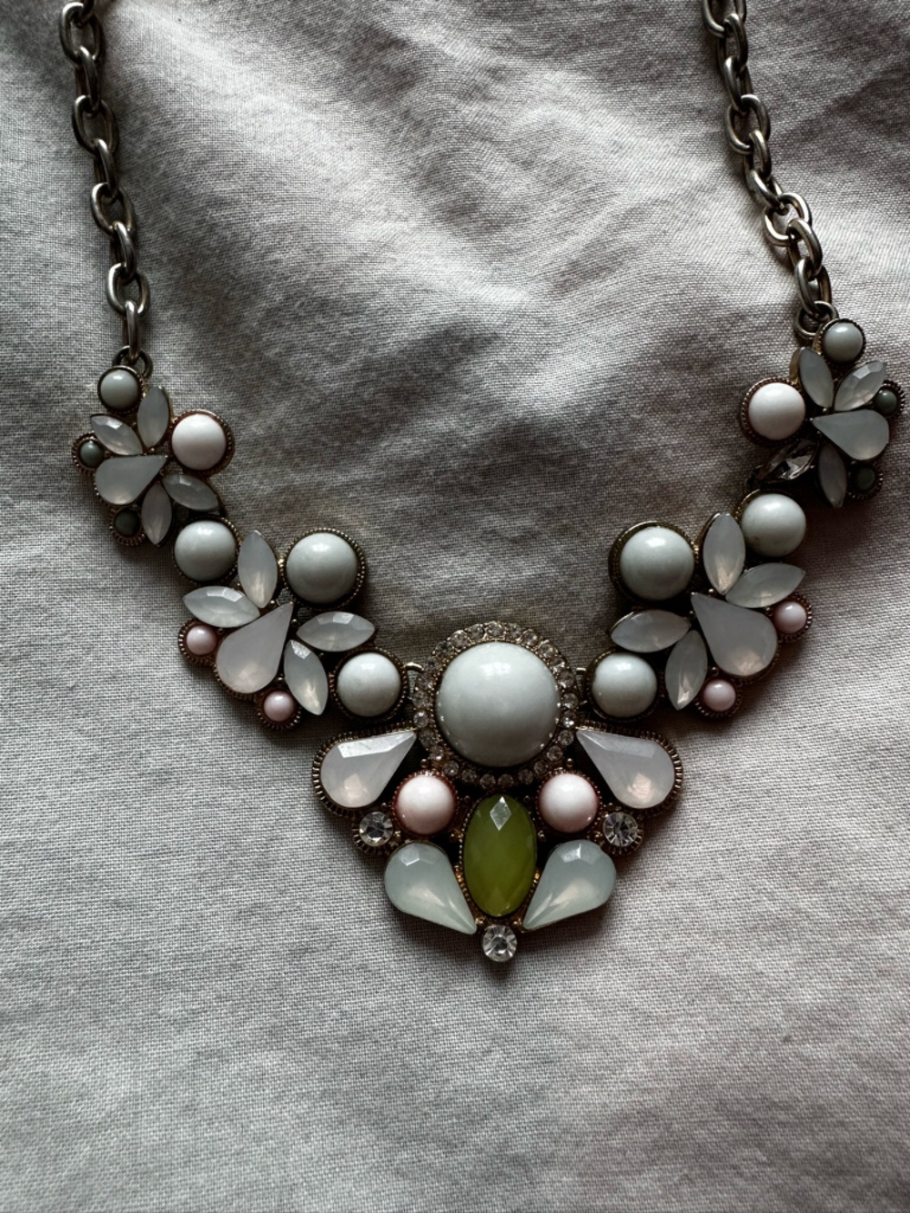 Vintage Statement Floral Gemstone Necklace Gold Tone Pastel Crystal Bib
